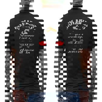 金婚式 結婚して50年の幸せな生活 メンズTシャツ バックプリント - Kawaiitshirt