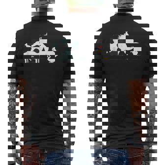 面白くてかわいい牛と鶏 牛柄 卵 漫画 メンズTシャツ バックプリント - Kawaiitshirt