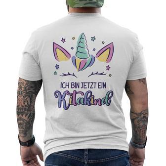 Kinder Kindergarten Ich Komme Einhorn Ich Bin Jetzt Ein Kita Kind T-Shirt mit Rückendruck - Geschenkecke