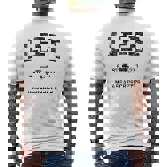 Lee Massachusetts Ma ビンテージ スポーツ デザイン ブラックプリント メンズTシャツ バックプリント - Kawaiitshirt