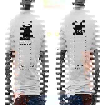 【ポケットから覗くネコ】黒猫 にゃんこ 猫好き 猫 可愛い ネコ 子猫 ネコ好き 面白い 変な 遊び心 ネタ ウケ狙い メンズTシャツ バックプリント - Kawaiitshirt