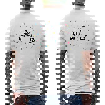 はぴば 誕生日 記念 誕生会 パーティー おめでとう バースデー ハッピーバースデー ハピバ 紙吹雪 主人公 主役 ネタ メンズTシャツ バックプリント - Kawaiitshirt