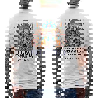 イスタンブール、トルコ 猫の街 Ii メンズTシャツ バックプリント - Kawaiitshirt