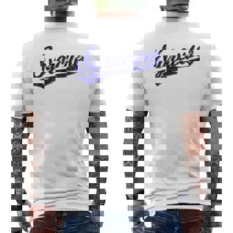 シラキュース ニューヨーク バーシティ スクリプト クラシック スポーツ ジャージスタイル メンズTシャツ バックプリント - Kawaiitshirt