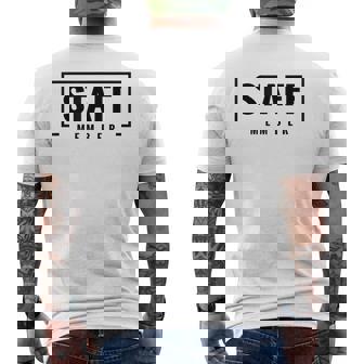 スタッフメンバーアソシエイトチーム メンズTシャツ バックプリント - Kawaiitshirt