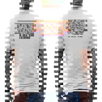 ストレンジャー・シングス ロゴ レトロ 旅行 ファン 記念品 メンズTシャツ バックプリント - Kawaiitshirt