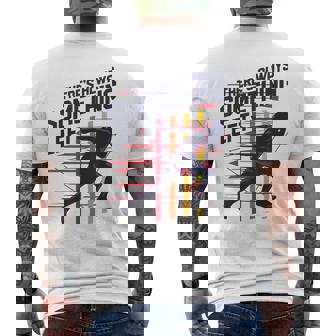 トラックアンドフィールド常に何かが残っている メンズTシャツ バックプリント - Kawaiitshirt