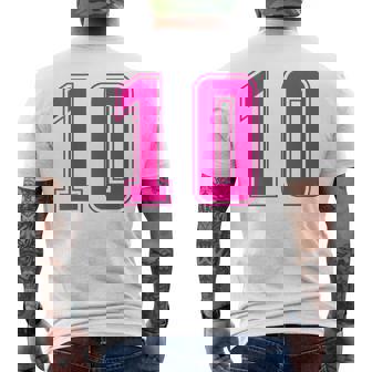 ピンク色背番号 10 チーム短大スポーツピンク色背番号付きユニフォーム メンズTシャツ バックプリント - Kawaiitshirt