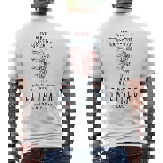 フラットヘッド ネイティブアメリカン インディアンマン Never Underestimate メンズTシャツ バックプリント - Kawaiitshirt