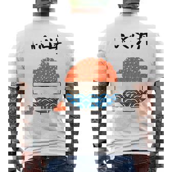 原作【こぼれいくら丼】イクラ丼 ご飯 お米 寿司 ごはん 可愛い おもしろ 面白い 北海道 ネタ ウケ狙い 笑える 変な メンズTシャツ バックプリント - Kawaiitshirt