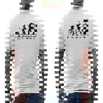 山愛好家 山登り好きにお勧めの面白い進化論 登山家のオシャレなイラスト メンズTシャツ バックプリント - Kawaiitshirt