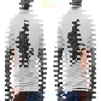 斧と盾を持った熊 中世の熊 バイキング メンズTシャツ バックプリント - Kawaiitshirt