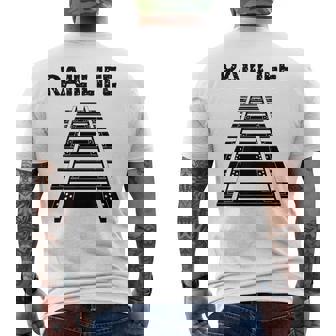 線路付きレールライフ 鉄道作業員と鉄道模型用 メンズTシャツ バックプリント - Kawaiitshirt
