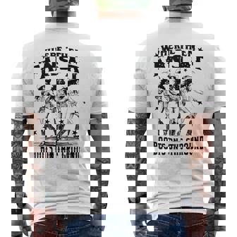 黒のカウガールウエスタンカントリーロデオライニングブーツグランド メンズTシャツ バックプリント - Kawaiitshirt