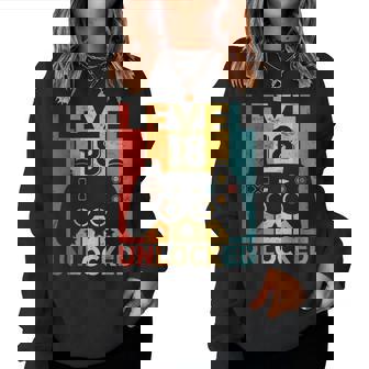 18 Anniversaire Garçon Fille 18 Ans Jeu Manette Gamer Sweat-shirt pour femme - Cadeauxyz