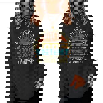40Th Birthday Vintage 1985 Original Parts Women Sweatshirt - Thegiftio UK
