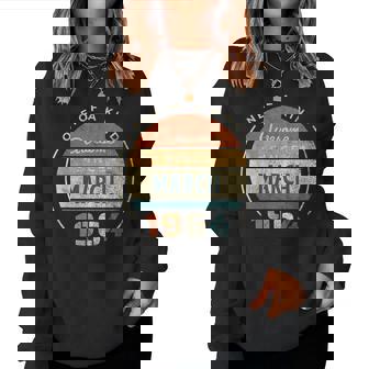 60歳の誕生日ギフト 男性 女性 60歳 3月 1964 レディーススウェットシャツ - Kawaiitshirt