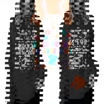 Born To Yap Forced To Chart Vintage Nurses Women Women Sweatshirt | Seseable UK