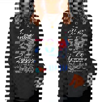 Chapter 76 Fabulousince 1949 76Th Birthday Queen Diamond レディーススウェットシャツ - Kawaiitshirt