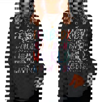 Errbody Round The World Gettin Tipsy Food And Wine Festival Women Sweatshirt - Thegiftio
