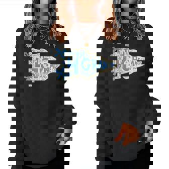 Floral Pennant First Day Of 4Th Grade For Teacher Student Women Sweatshirt | Mazezy