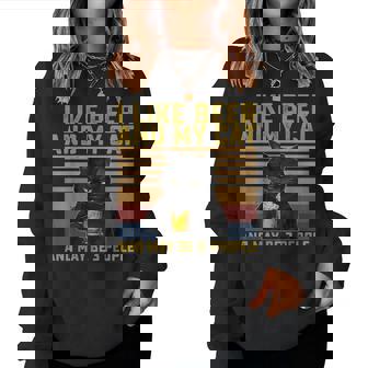 I Like Beer My Cat And Maybe 3人 猫好き ギフト レディーススウェットシャツ - Kawaiitshirt