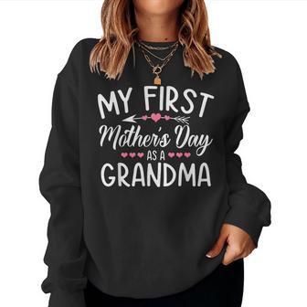 Promoted To Grandma My First Mother’S Day As A Grandma Women Sweatshirt - Thegiftio UK