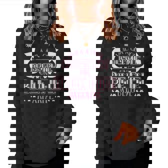 Voilà À Quoi Ressemble Une Belle Fille Parfaiteuper Cadeau Sweat-shirt pour femme - Cadeauxyz