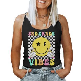 3Rd Grade Vibes Girls Back To School Third Grade Teacher Women Tank Top - Thegiftio UK