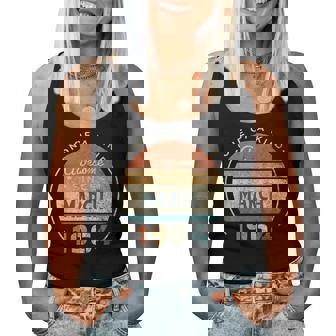 60歳の誕生日ギフト 男性 女性 60歳 3月 1964 レディースタンクトップ - Kawaiitshirt