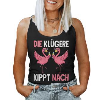 Die Klügere Kippt Nach Malle Mädels Jga Flamingo Geschenk Tank Top Frauen - Geschenkecke