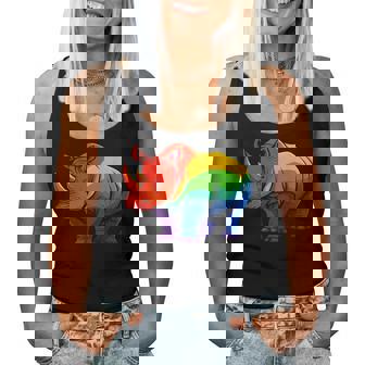 Lgbt 力強い虹色のサイ Rainbow Rhinoceros Graphic レディースタンクトップ - Kawaiitshirt