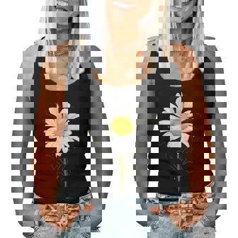 マーガレット ミクストメディア 美しい夏の花 ボタニカルアート レディースタンクトップ - Kawaiitshirt