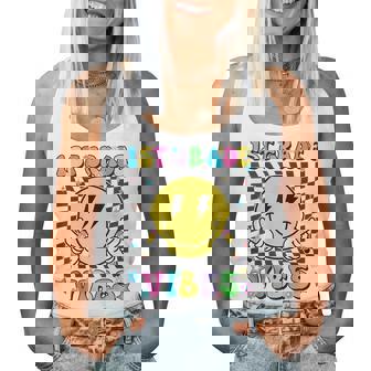 1St Grade For Girls Boys Teacher First Grade Back To School Women Tank Top - Thegiftio