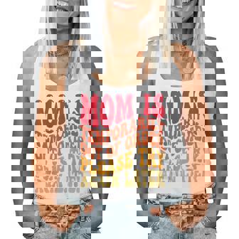 Momは一時的に順不同でおもしろいジョーク ママ向け レディースタンクトップ - Kawaiitshirt