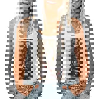 フリンジ付きの毛布の上の二人の女の子 エゴン・シーレ作 1911 長袖tシャツ レディースタンクトップ - Kawaiitshirt