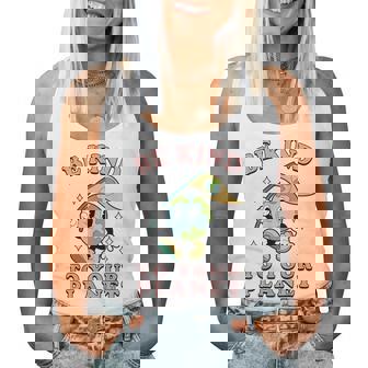 レトロ グルービー Be Kind To Your Planet Earth Day 70年代 80年代 4月 レディースタンクトップ - Kawaiitshirt