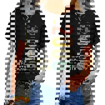 2006 19歳の誕生日プレゼント 19歳になる男性 女性 レディースTシャツ - Kawaiitshirt