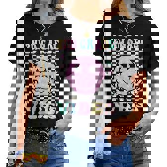 2Nd Grade Vibes First Day Of School 2Nd Grade Second Grade Women T-shirt | Mazezy