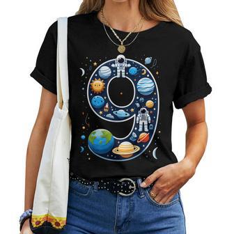 9 Jahre Alter Weltraum Astronaut 9 Geburtstag Junge Mädchen Kinder T-shirt Frauen - Geschenkecke