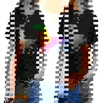 Dachshund Gay Pride Lgbt Lgbtq Rainbow Flag Dog Lovers レディースTシャツ - Kawaiitshirt