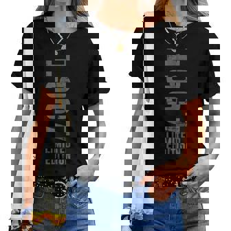 Diseño De Cumpleaños Edición Limitada Yintage Nacido En 1967 Cuello Camiseta de mujer - Regaloses