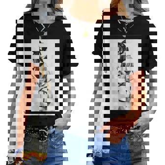 Hot Girl On 男性用 セクシー バッド キティ ピンナップガール B&W レディースTシャツ - Kawaiitshirt