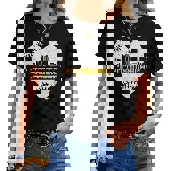 Pittsburgh Lovers Skyline Retro Baseball Heartbeat Women Women T-shirt | Mazezy