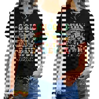 School's Out Forever Retired Teacher 2025 Groovy Retirement Women T-shirt | Mazezy