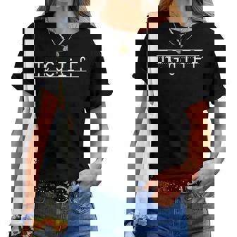 Teacher Tgif アルファベットライティング 英語 面白い引用 レディースTシャツ - Kawaiitshirt