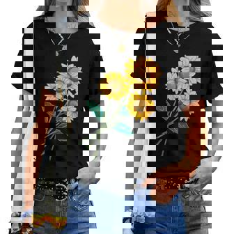 ひまわりの花束 春のフローラルガーデン 黄色の花 レディースTシャツ - Kawaiitshirt