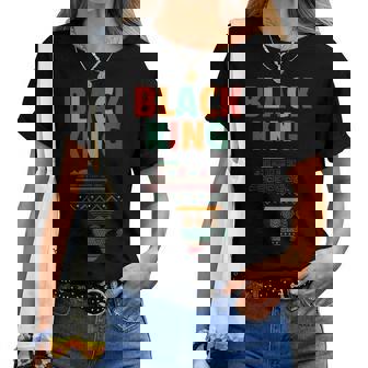 アフリカ大陸アート。男性、女性、アフリカの地図愛好家に。 レディースTシャツ - Kawaiitshirt