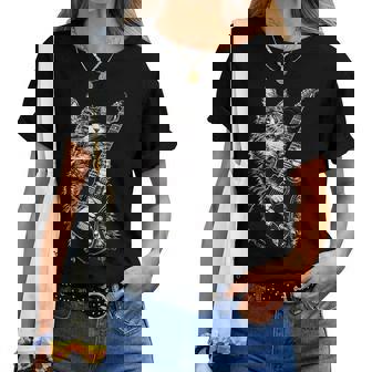 エレキギターを弾くロックキャット デザイン 男性 女性 レディースTシャツ - Kawaiitshirt