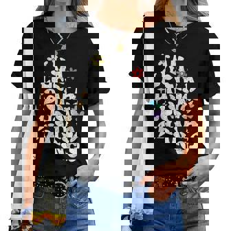 レトロ Groovy Im Lucila Doing Lucila Things 面白い母 レディースTシャツ - Kawaiitshirt